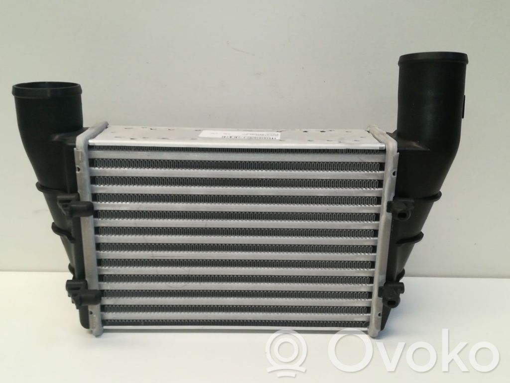 Audi A4 S4 B5 8D Ladeluftkühler 