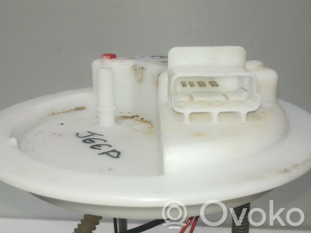 Jeep Renegade Bomba interna de combustible 