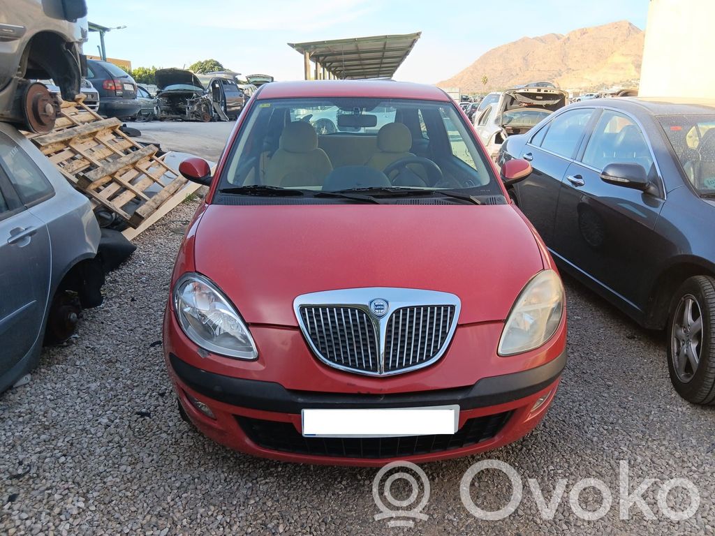 Lancia Ypsilon Lampa przednia 