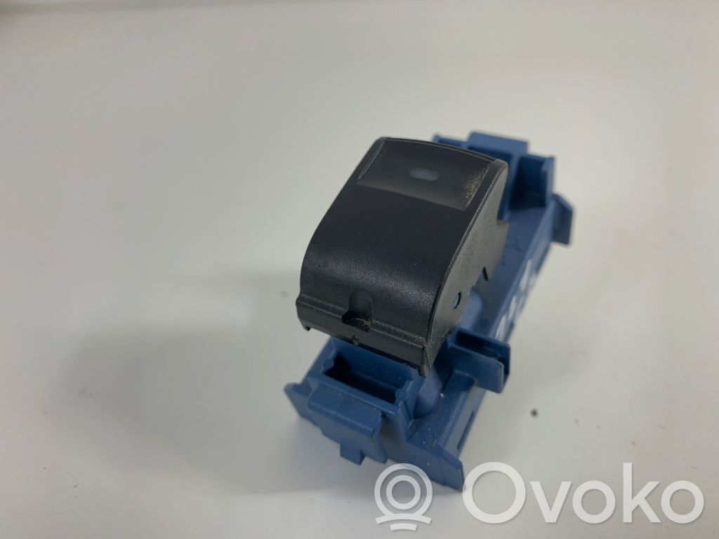 Toyota Avensis T270 Electric window control switch 