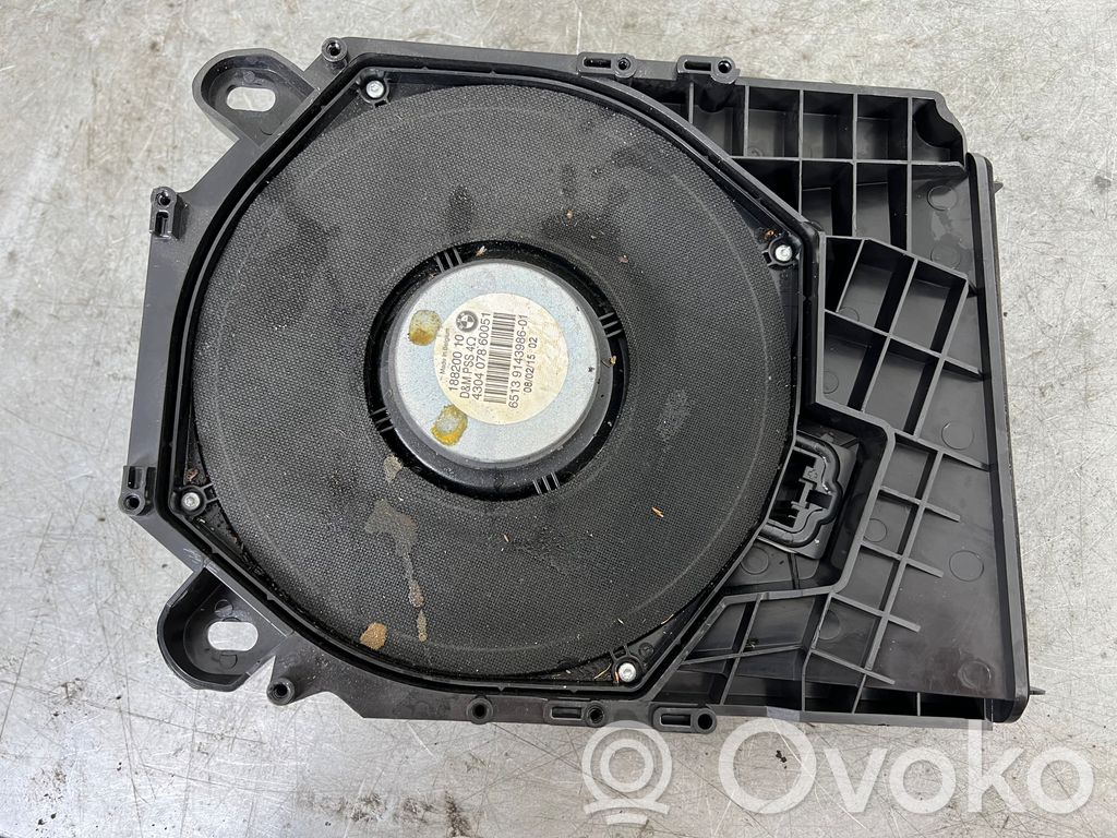 BMW 1 E82 E88 Subwoofer speaker 
