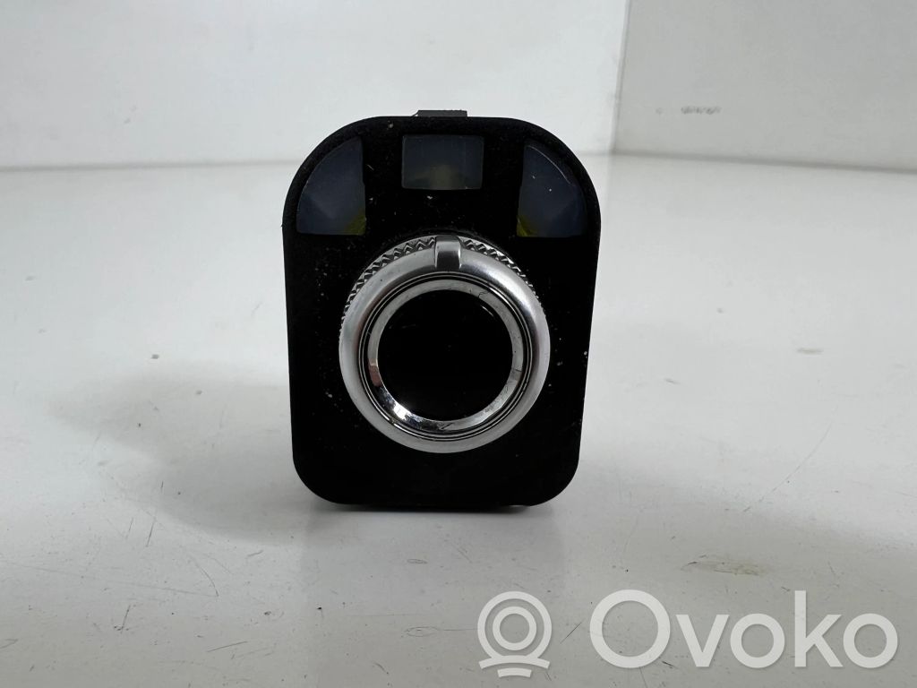 Audi A4 S4 B8 8K Wing mirror switch 