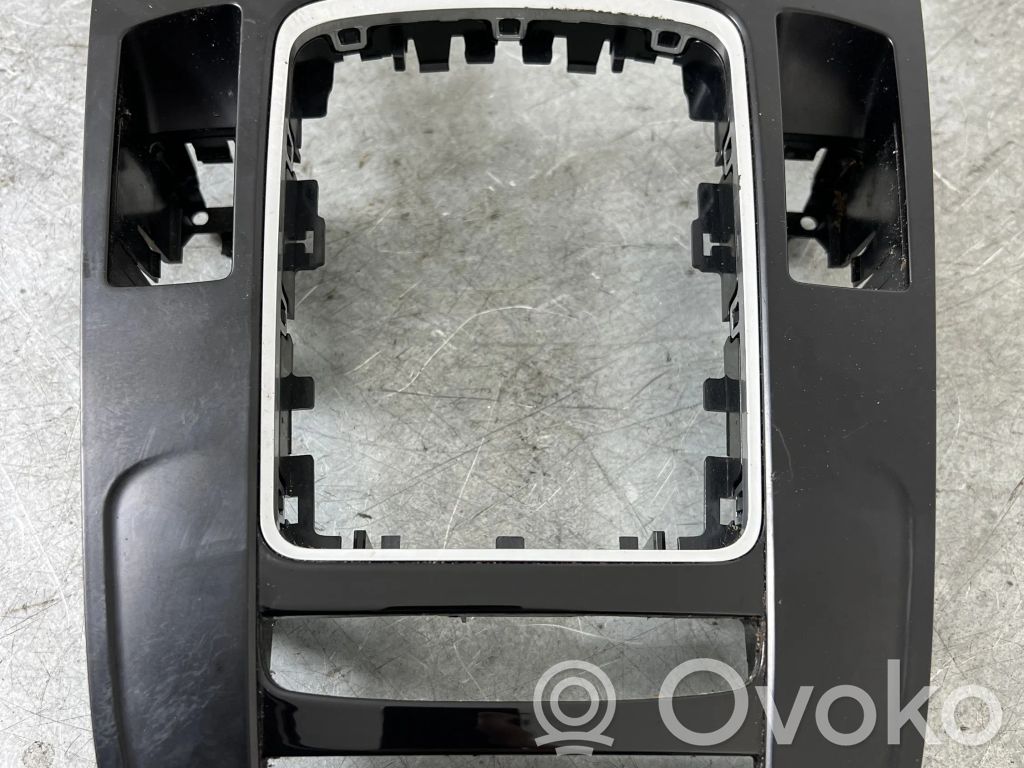 Audi A4 S4 B8 8K Pavarų perjungimo svirties apdaila (plastikinė) 