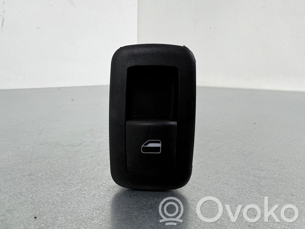 Jeep Grand Cherokee Electric window control switch 