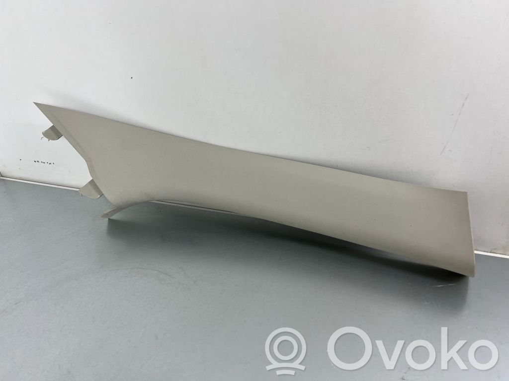 Jeep Grand Cherokee Pilar (A) 