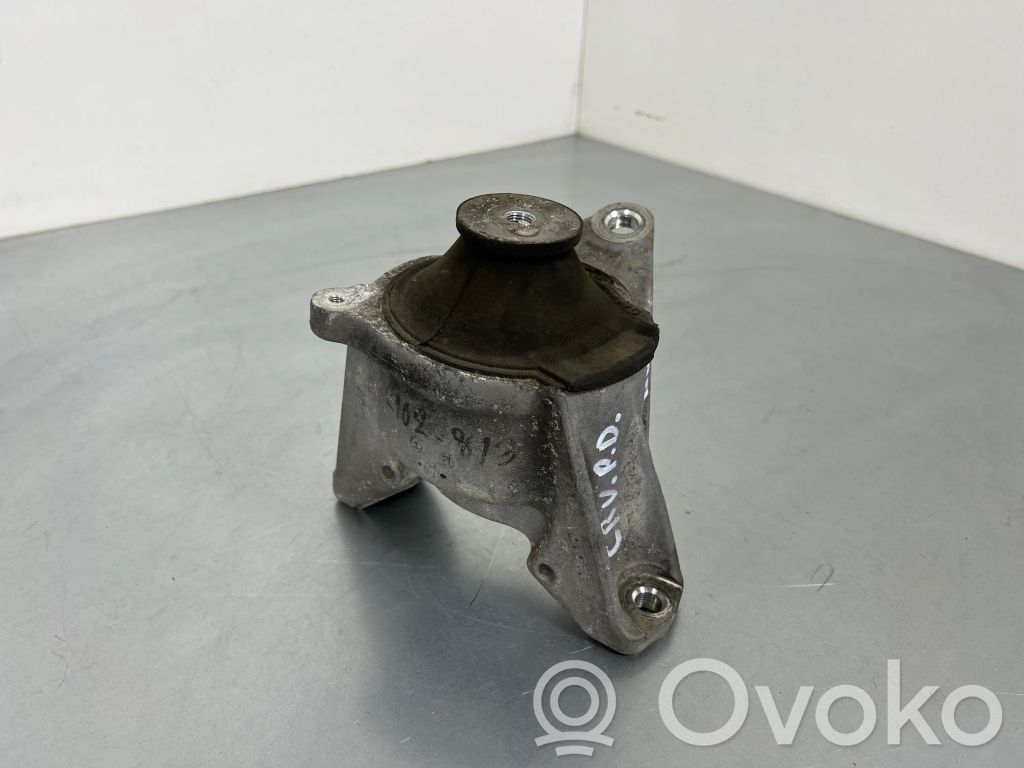 Honda CR-V Engine mount bracket 