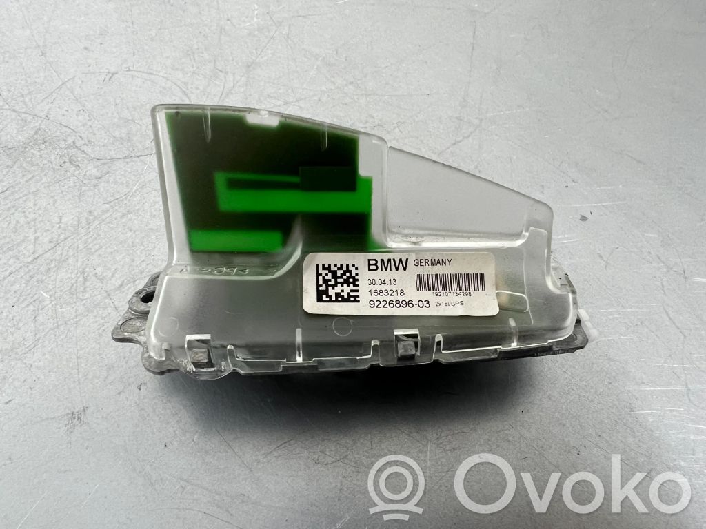 Antena GPS   9226896,922689603