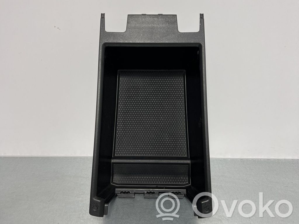 BMW 3 G20 G21 Glove box 