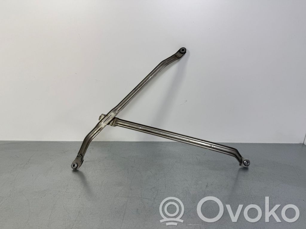BMW X5 G05 Polttoainesäiliön kannake 