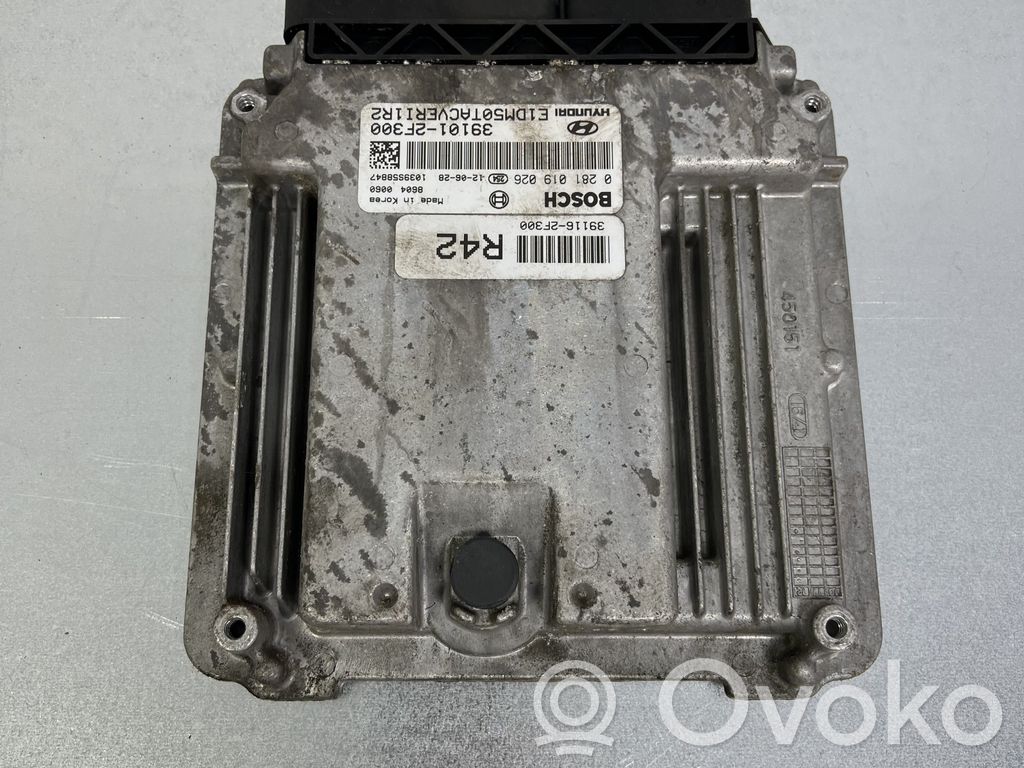 Hyundai Santa Fe Engine control unit/module 