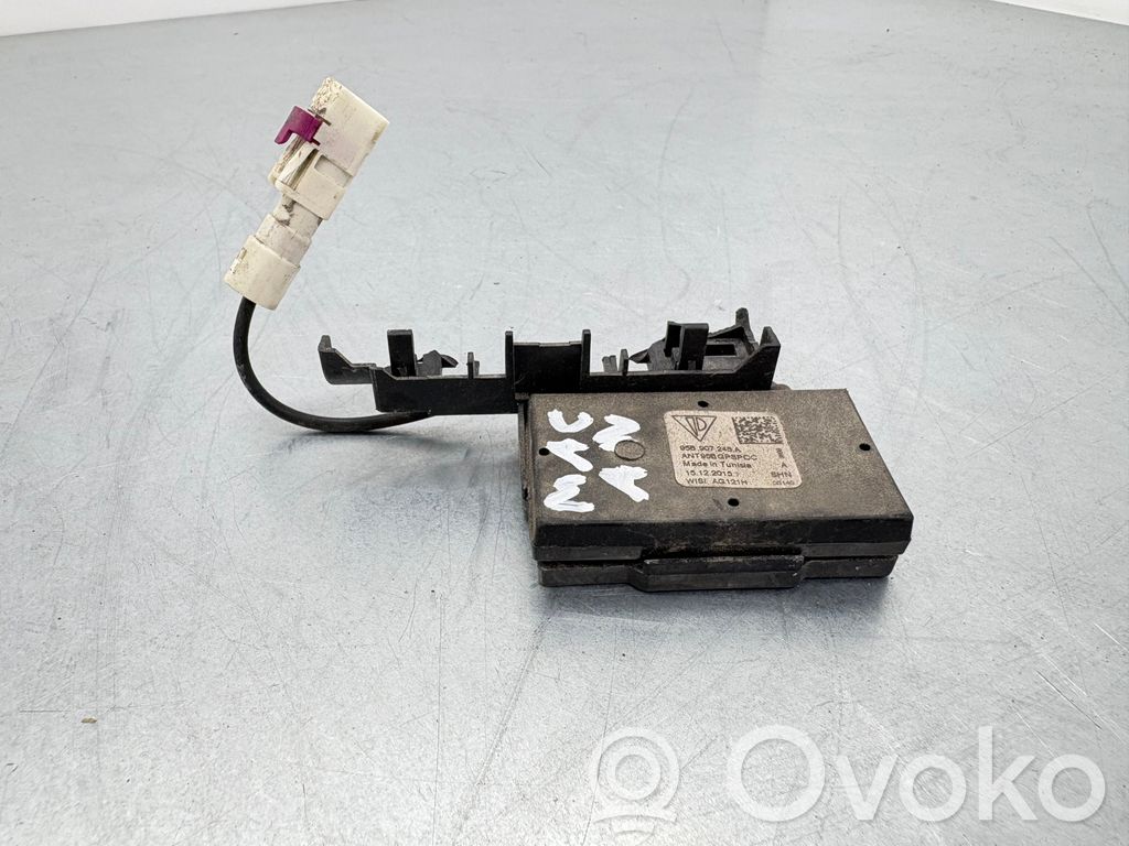 Porsche Macan (95B) Antenos stiprintuvas 