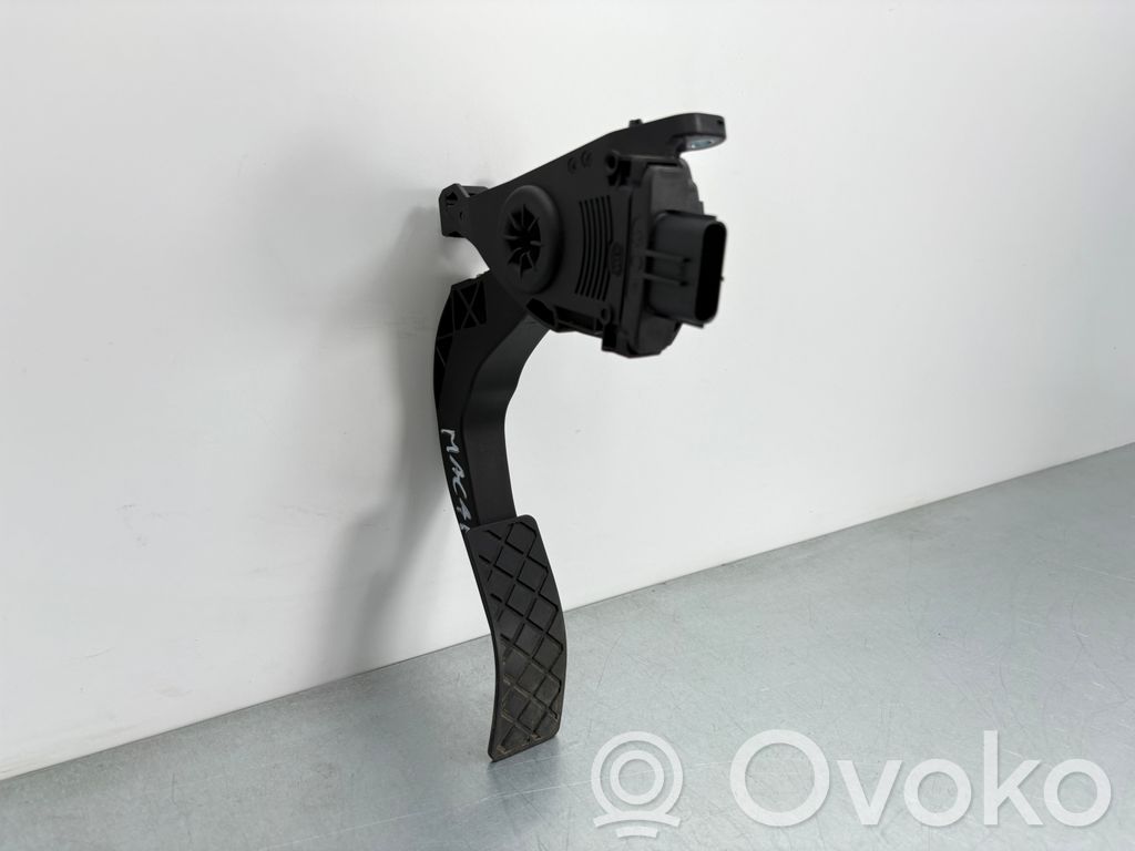 Porsche Macan (95B) Accelerator throttle pedal 
