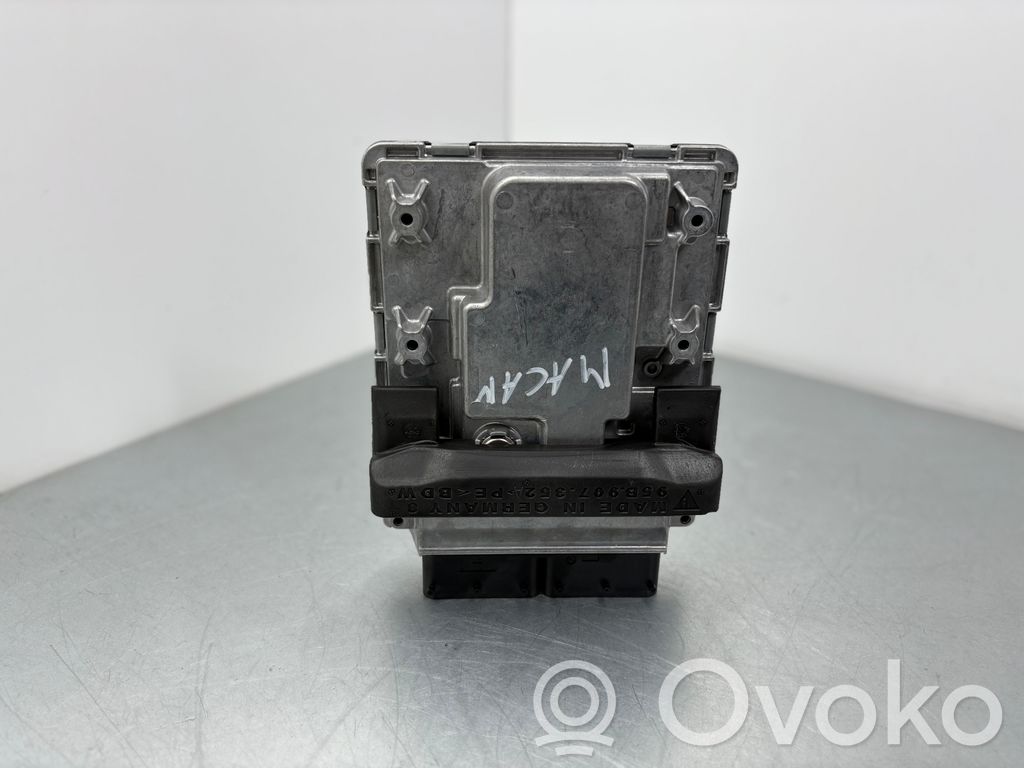 Porsche Macan (95B) Engine control unit/module 