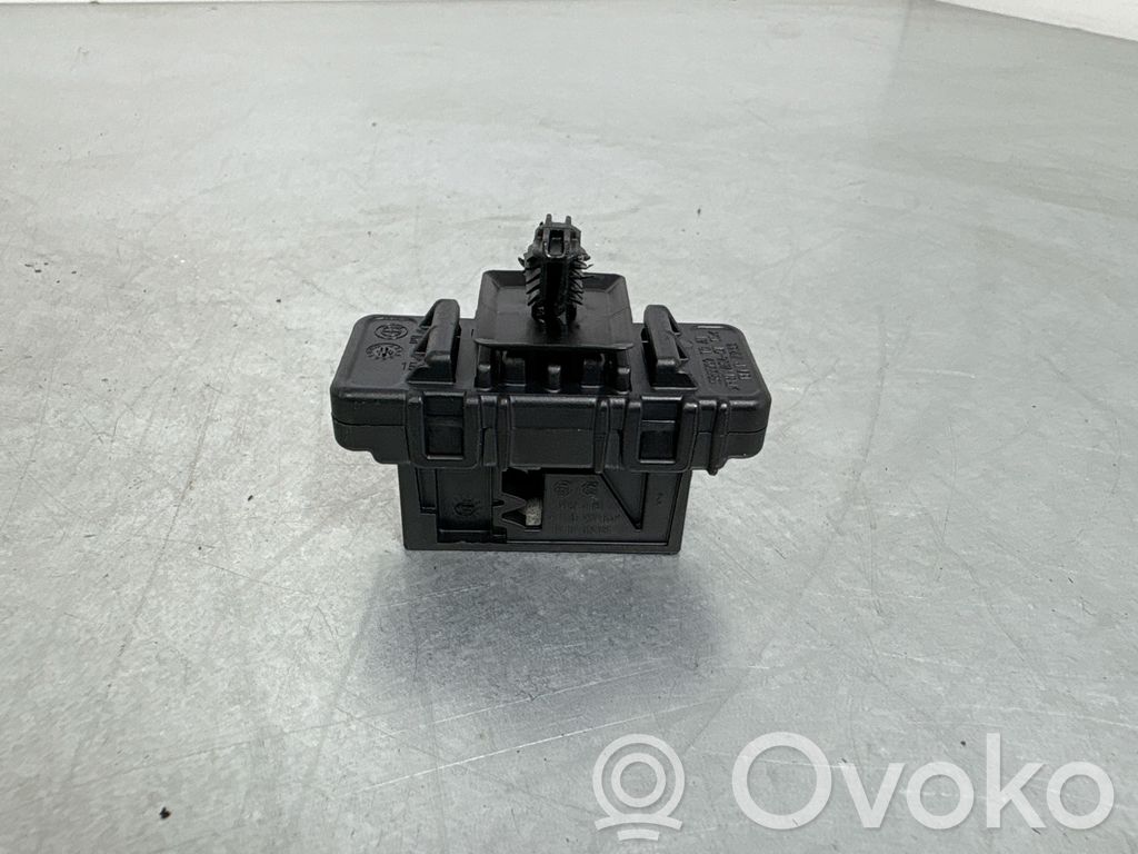 BMW 2 F46 Other control units/modules 