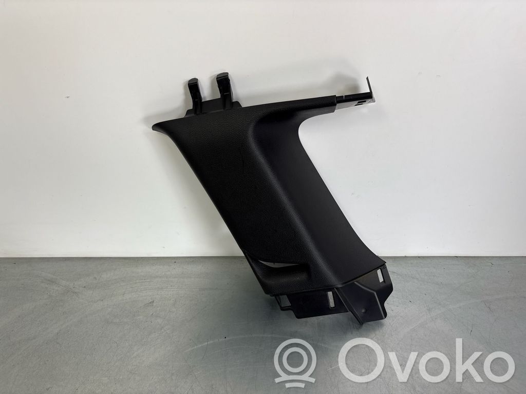 Osłona środkowa słupka / C   1GP02DX9AC,57739,9650