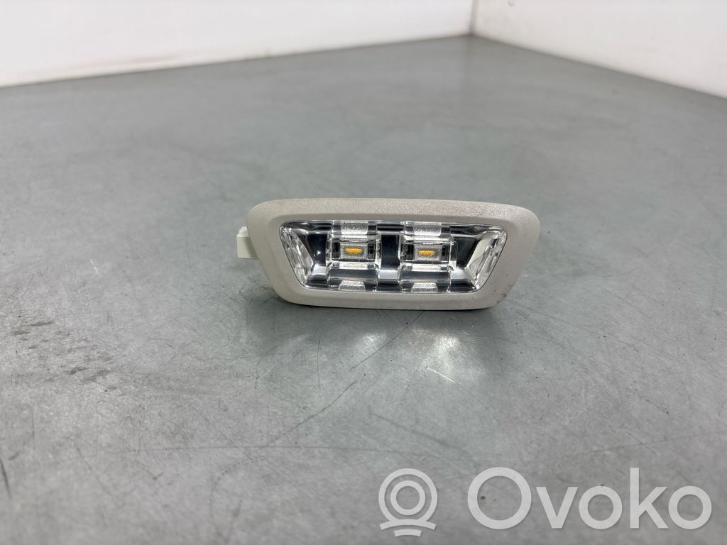 Mercedes-Benz E W213 Wewnętrzna lampka bagażnika 