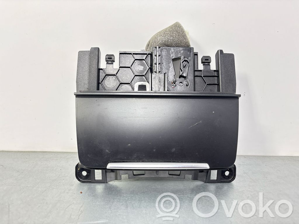Audi Q5 SQ5 8R Ashtray (front) 