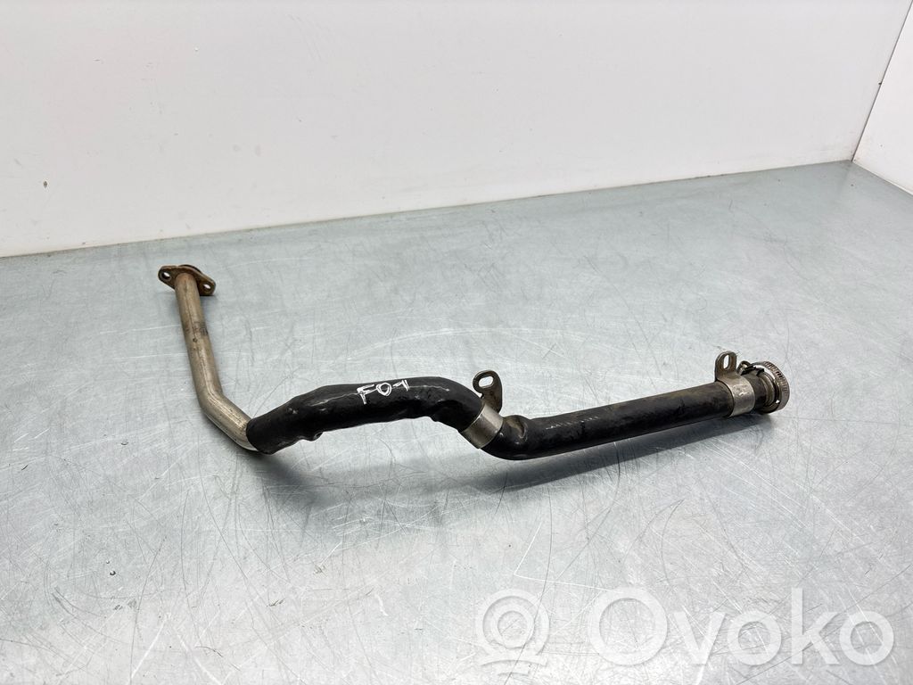 BMW 7 F01 F02 F03 F04 EGR-linjan letku 