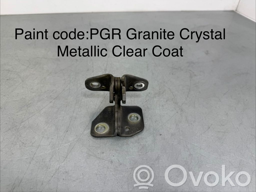 Jeep Grand Cherokee Front door upper hinge 
