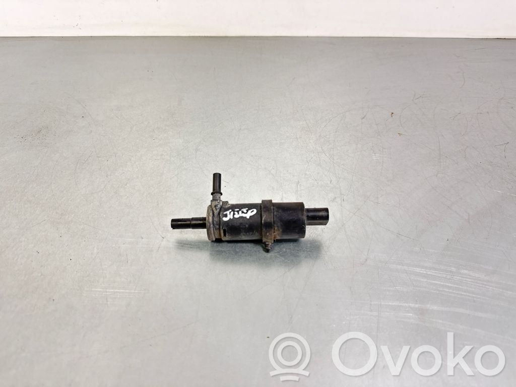 Jeep Grand Cherokee Pompa spryskiwacza lampy przedniej 