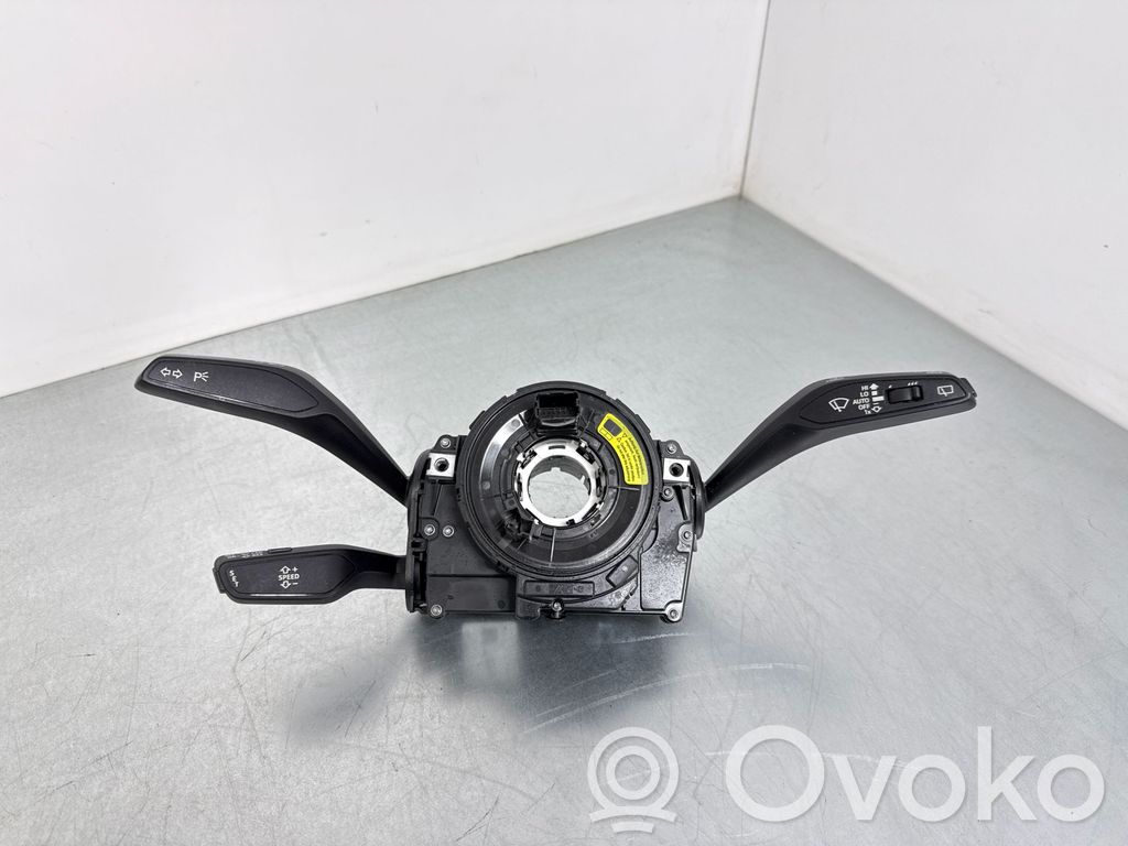 Audi Q7 4M Pyyhkimen/suuntavilkun vipukytkin 