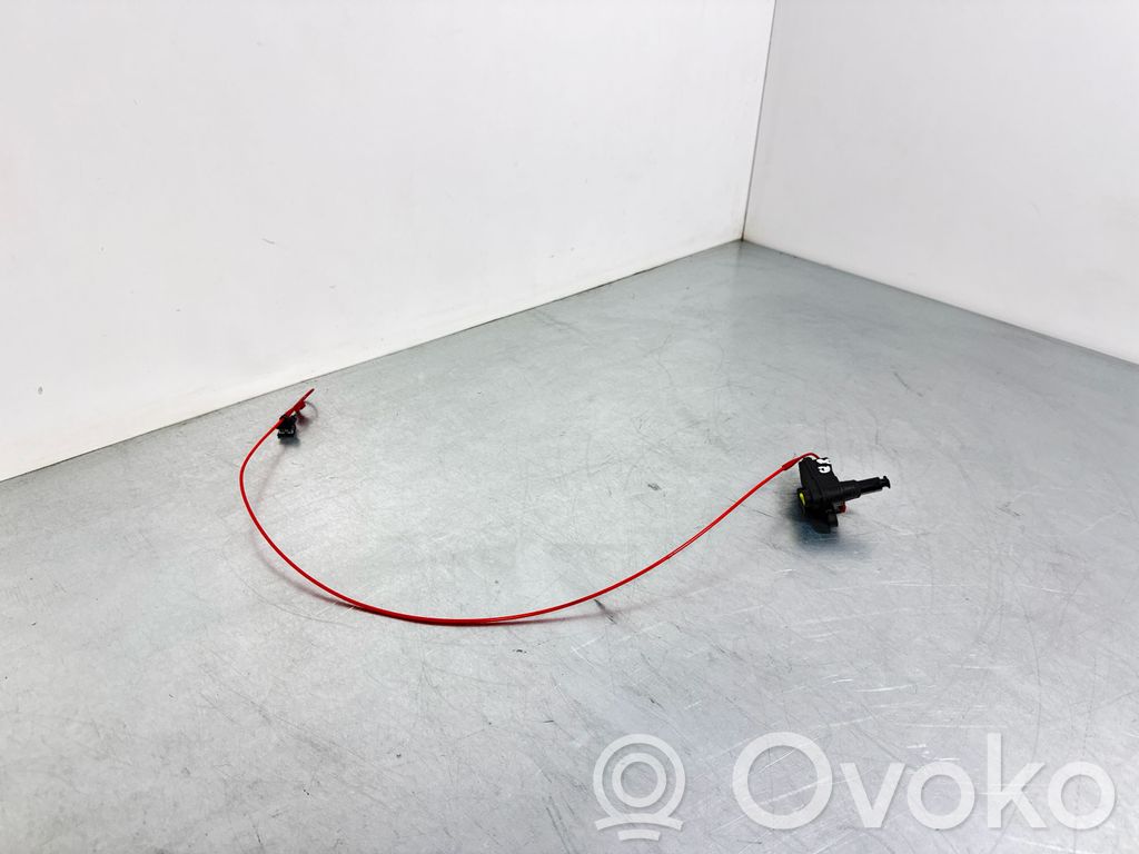 Audi Q7 4M Fuel tank cap lock motor 