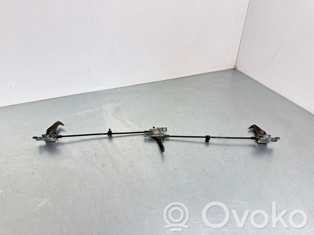 Land Rover Range Rover Sport L494 Engine bonnet/hood lock/latch loop/hook 