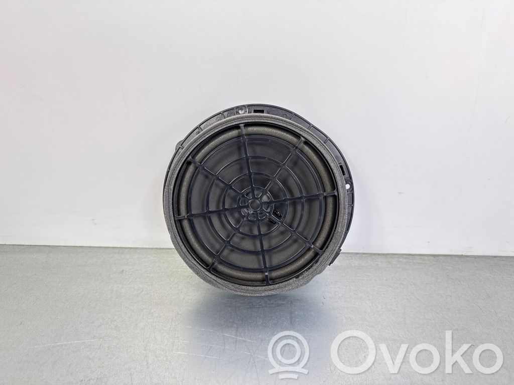 Audi A4 S4 B9 Altavoz de la puerta delantera 
