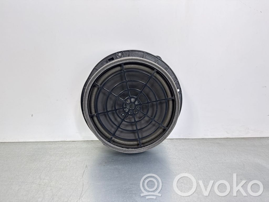 Audi A4 S4 B9 Altavoz de la puerta delantera 