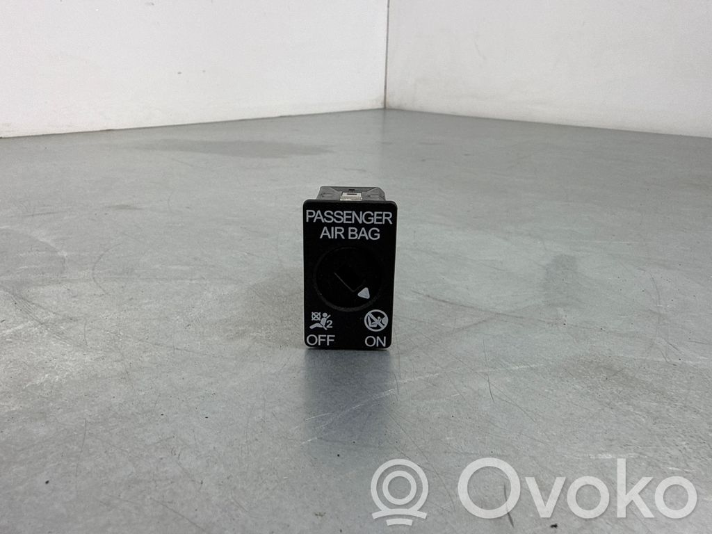 Audi A4 S4 B9 Interruptor de encendido/apagado del airbag de pasajero 