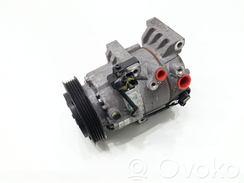 Hyundai i30 Air conditioning (A/C) compressor (pump) 