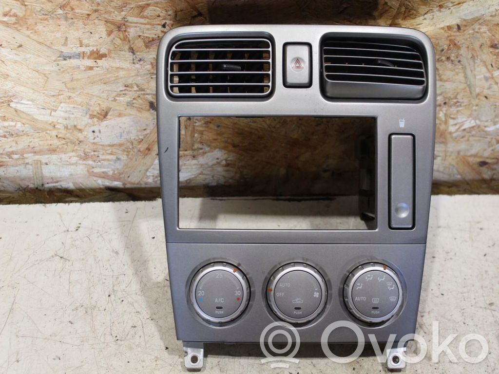 Subaru Forester SG Climate control unit 
