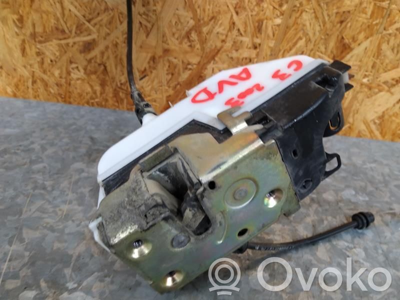 Citroen C3 Priekšpusē slēdzene 