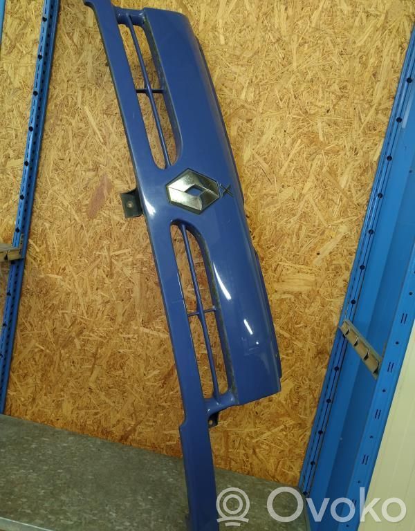 Renault Master II Front grill 
