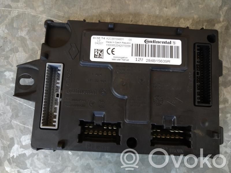 Renault Clio IV Engine control unit/module 