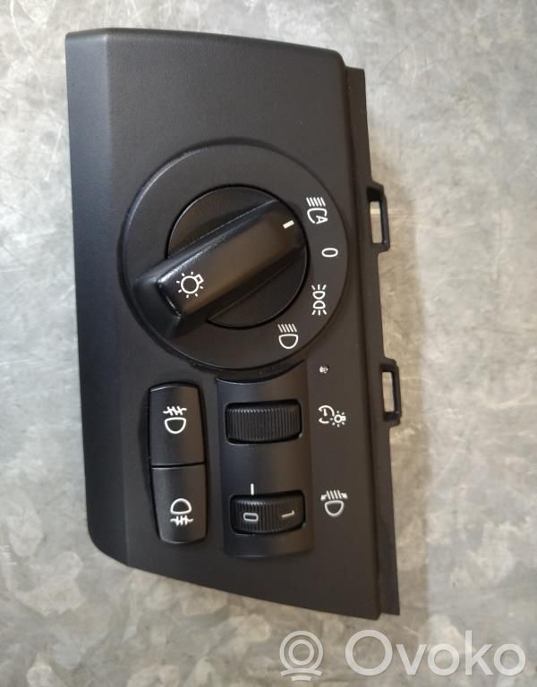 BMW X3 E83 Light switch 
