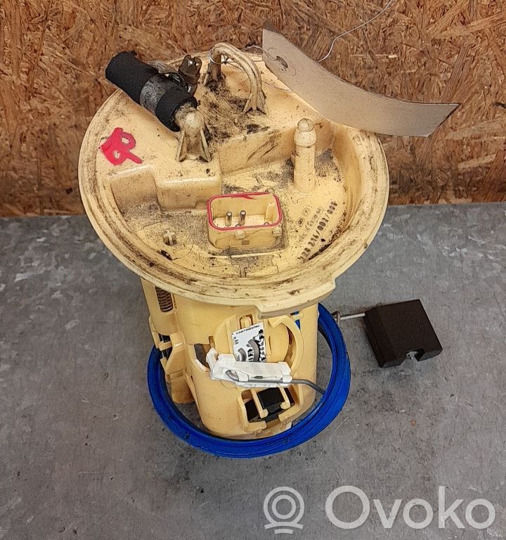 BMW 3 E46 Pompe à carburant 