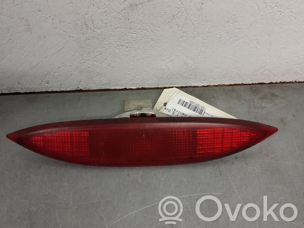 Kolmas/lisäjarruvalo   265905U80A