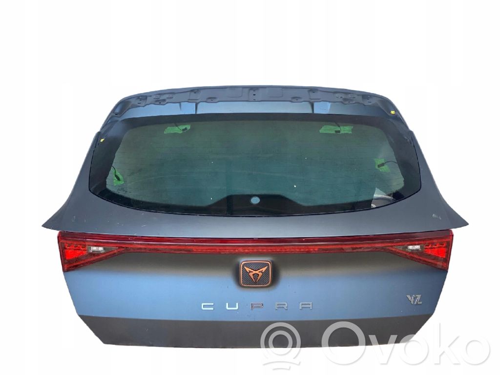 Cupra Formentor Puerta trasera de camión 