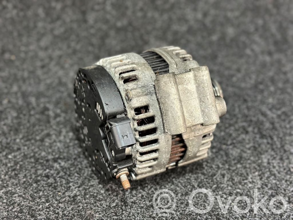 BMW 3 E90 E91 Lichtmaschine 
