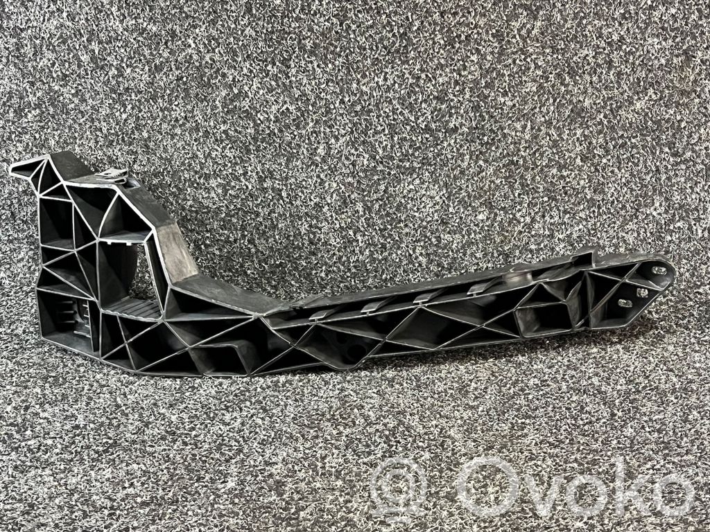 Audi Q2 - Priekšējā luktura turētājs 