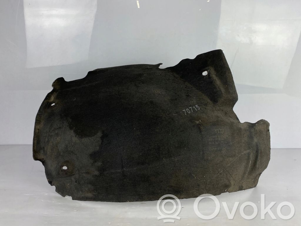 Audi A5 8T 8F Pare-boue passage de roue avant 