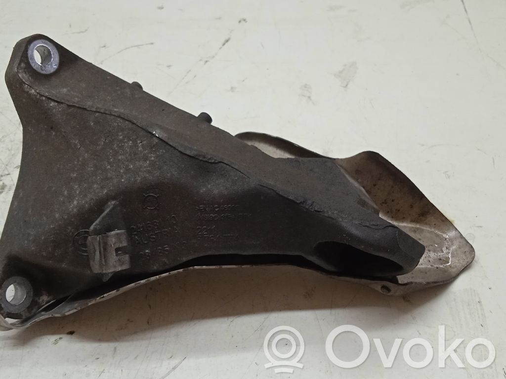 Engine mounting bracket   24168110