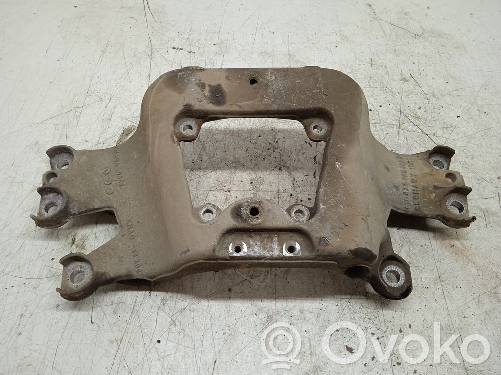 Audi A6 S6 C6 4F Gearbox mounting bracket 
