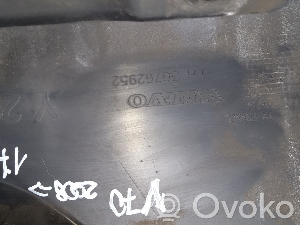 Volvo V70 Sliekšņa daļa 