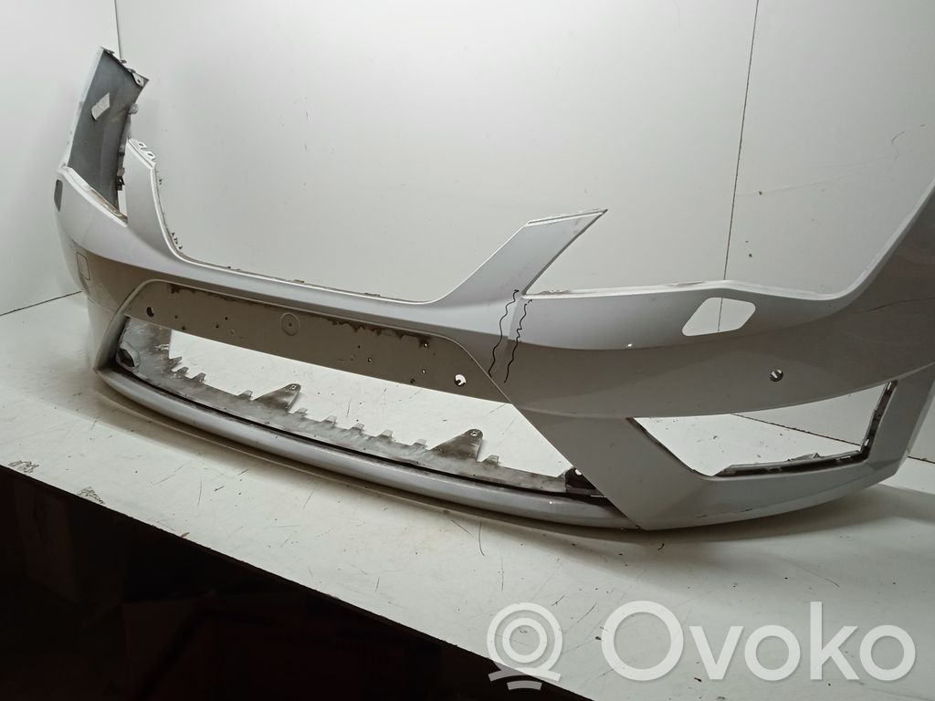 Seat Leon (5F) Front bumper 