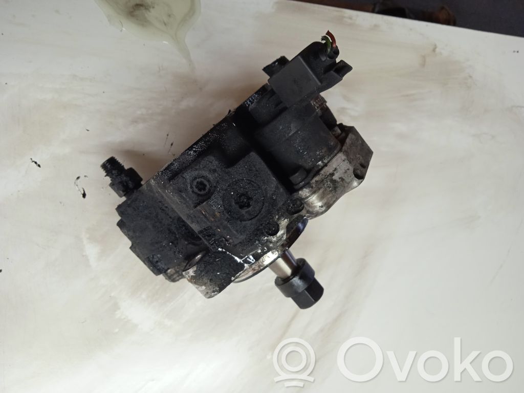 BMW X3 E83 Bomba de alta presión de inyección de combustible 