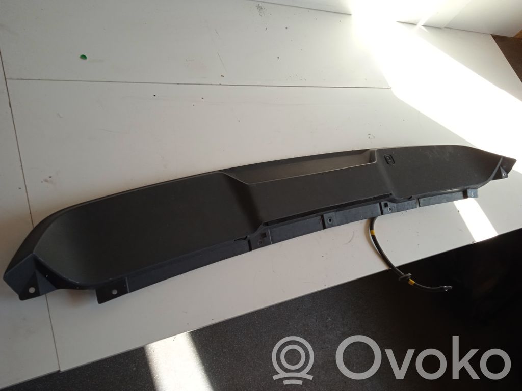Volvo XC40 Tailgate/trunk spoiler 