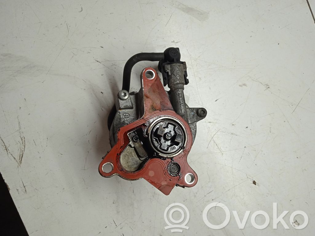 Opel Vivaro Vakuumo pompa 