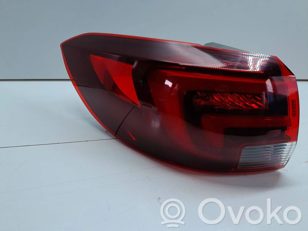 Lampy tylnej klapy bagażnika   39077376,9008479803KK,90112145A,23139,368158932,6619700000000X